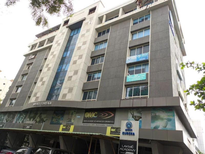 Premium Office Space for Rent – 1050 Sq.ft Near Lakmé Salon, Kharadi - Pune