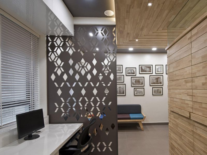 FULLY FURNISHED OFFICE SPACE ON RENT NEAR BADHAI SWEETS, KONDHWA - PUNE 